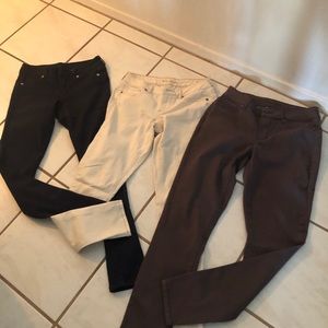 Three pair Maurice’s jeans size XS-R
